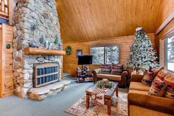 Comfy Mountain Cabin with Privacy and Great Views - Whimsical Hollow