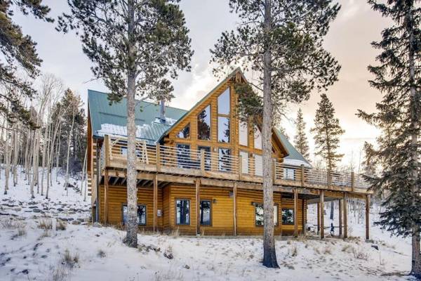 Amazing Private Luxury Home with Stunning Panoramic Views - The Timbers at Glacier Ridge
