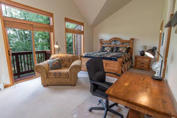 Workspace - Prospect Point Townhome Great Trail Lake Access