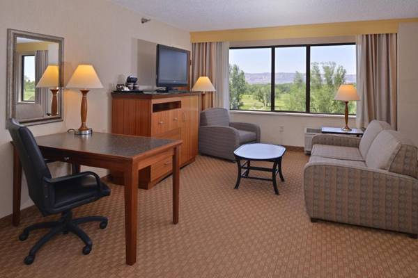 Workspace - DoubleTree by Hilton Grand Junction