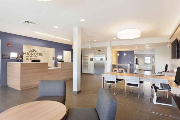 Microtel Inn & Suites by Wyndham Limon