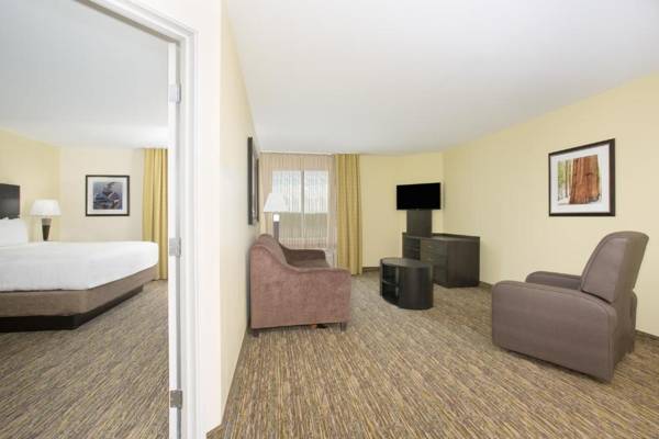 Candlewood Suites Longmont an IHG Hotel