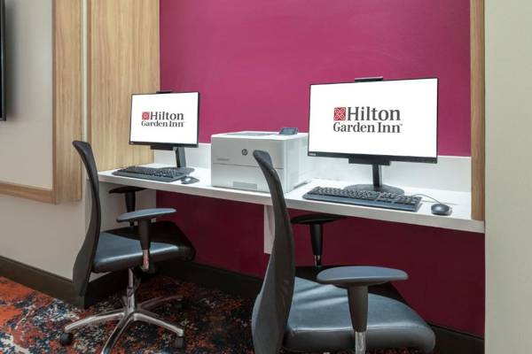 Workspace - Hilton Garden Inn Longmont - BRAND NEW!