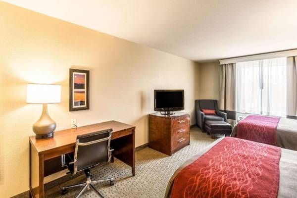 Workspace - Comfort Inn and Suites Rifle