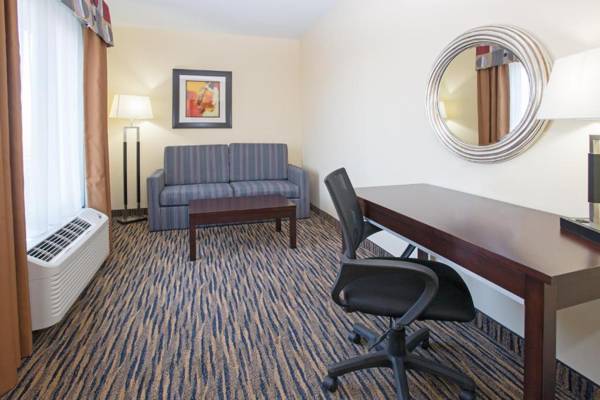 Workspace - Holiday Inn Express & Suites Denver North - Thornton an IHG Hotel
