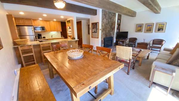 #205 Vail International