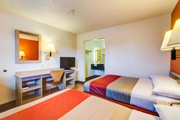 Motel 6-Wheat Ridge CO - West - Denver North