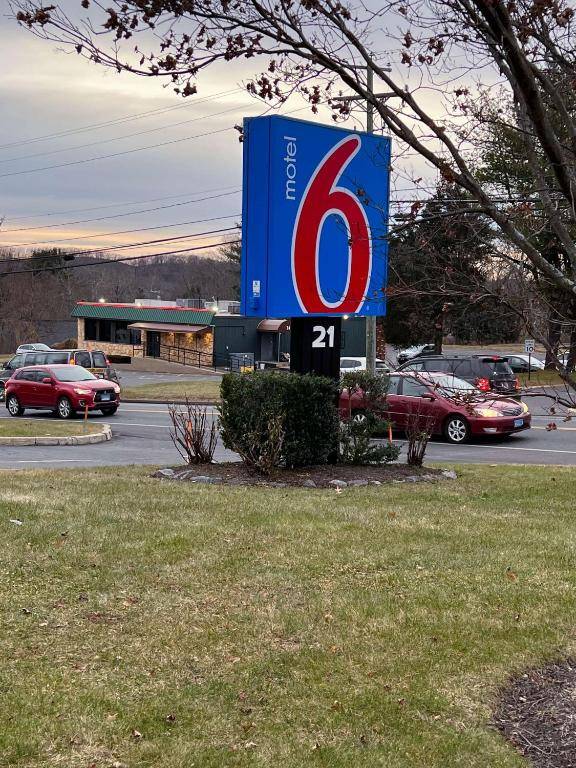 Motel 6 Bethel CT - Danbury