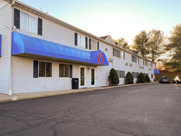 Motel 6 Bethel CT - Danbury