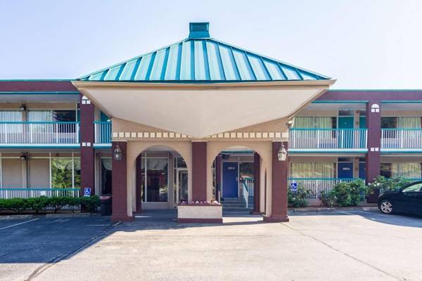 Motel 6-Groton CT - Casinos nearby