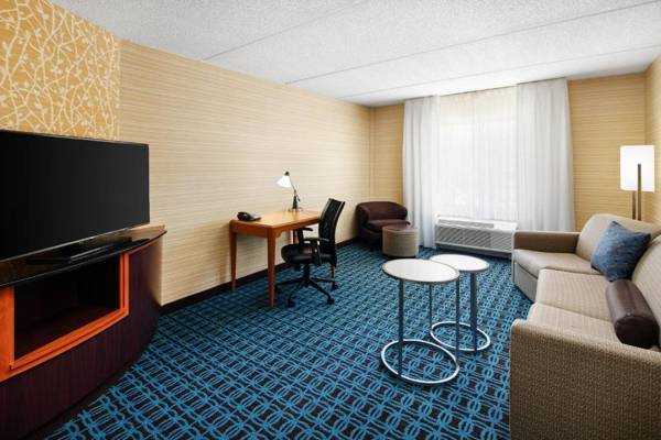 Workspace - Fairfield Inn and Suites by Marriott Plainville
