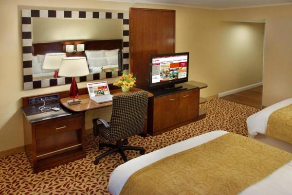 Workspace - Trumbull Marriott Shelton