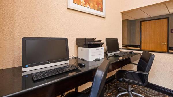 Workspace - Best Western Plus Newark/Christiana Inn