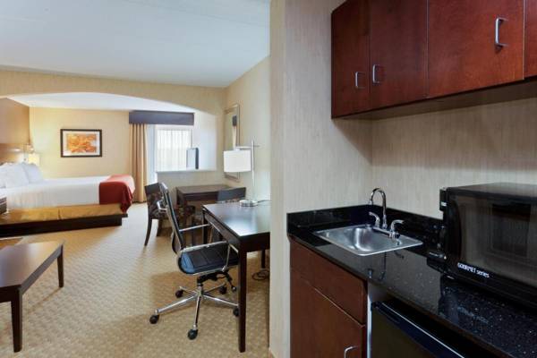 Workspace - Holiday Inn Express Hotel & Suites Dover an IHG Hotel
