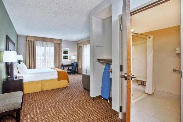 Holiday Inn Express Hotel and Suites Harrington - Dover Area an IHG Hotel