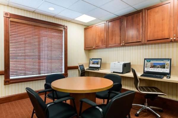 Workspace - Homewood Suites by Hilton Newark-Wilmington South Area