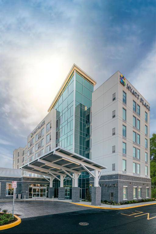 Hyatt Place Wilmington Riverfront