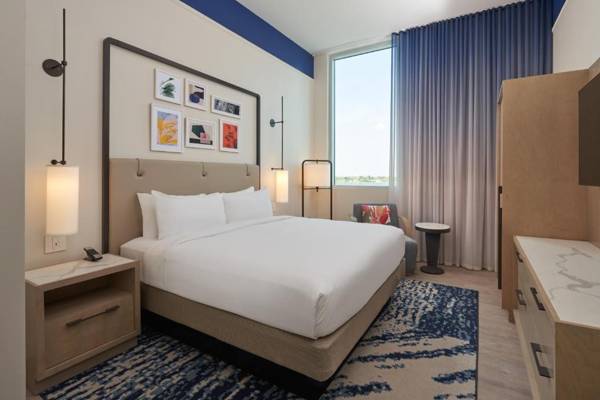 Serena Hotel Aventura Tapestry Collection By Hilton
