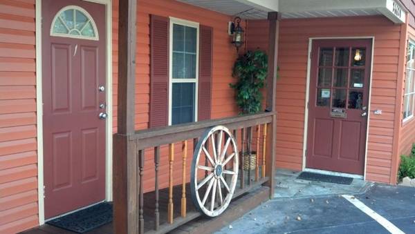 Buffalo Chip's Ranch House Motel