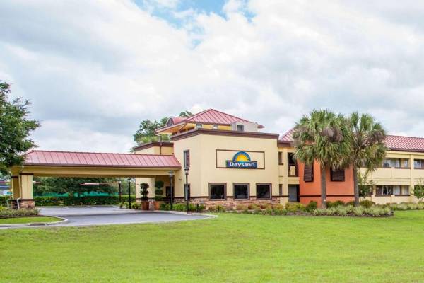 Days Inn by Wyndham Brooksville