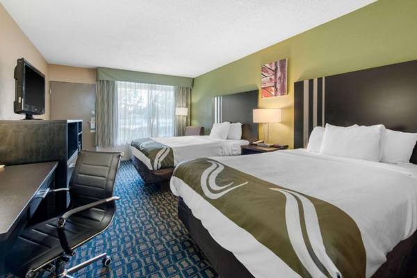 Workspace - Quality Inn & Suites Brooksville I-75/Dade City