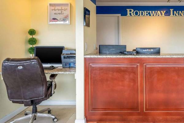 Workspace - Rodeway Inn