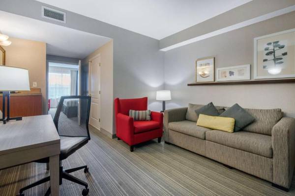 Workspace - Country Inn & Suites by Radisson Port Canaveral FL