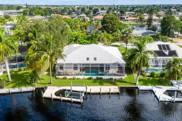 Villa Poinciana - Cape Coral - Roelens Vacations