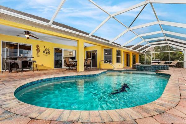 Villa Sundown - Spectacular Sunsets - Cape Coral - Roelens Vacations