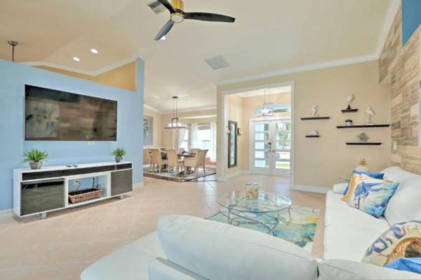 Cape Coral Abode with Private Canal Boat Access