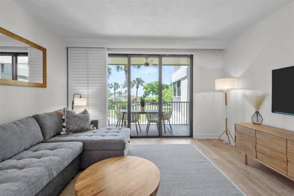 South Seas Beach Villa 2111