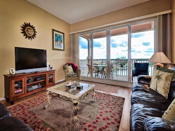 Harborview Grande 701