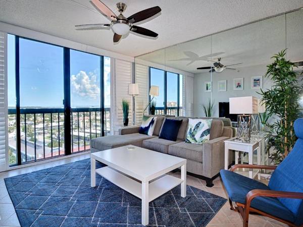 Dolphin Cove Beautiful 11th Floor Water View - 1 Bedroom 1 Bathroom 23149