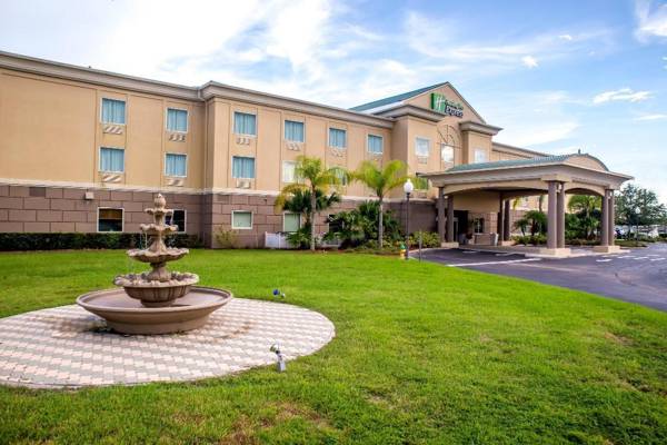 Holiday Inn Express Hotel & Suites Cocoa an IHG Hotel