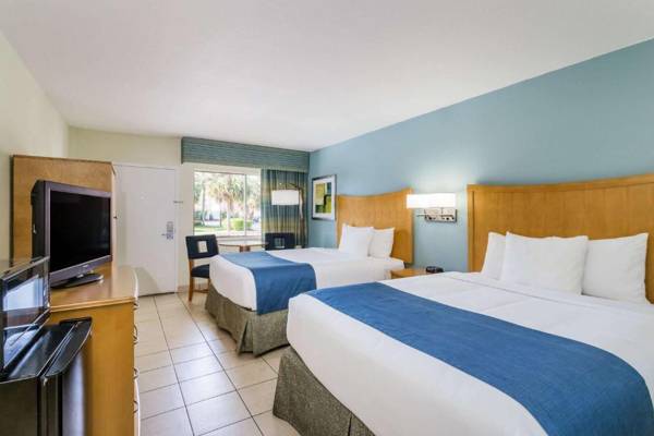 Days Inn by Wyndham Cocoa Beach Port Canaveral