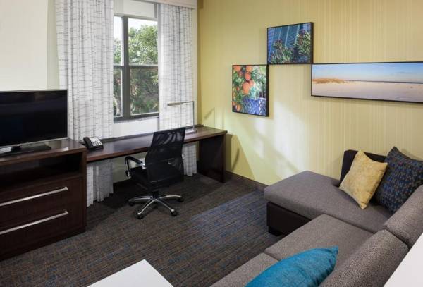 Workspace - Residence Inn by Marriott Fort Lauderdale Airport & Cruise Port