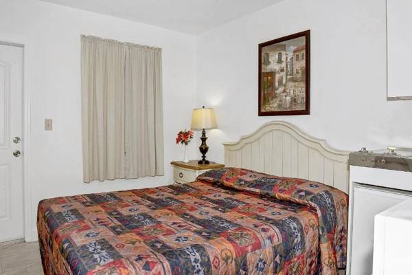 Shell Motel Hollywood