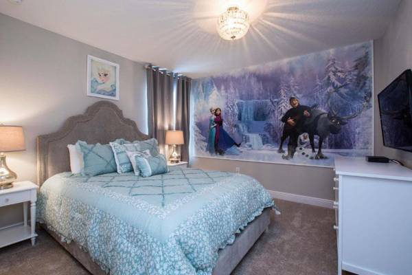 Solterra - 6 Bedrooms House w/pool-7040SR