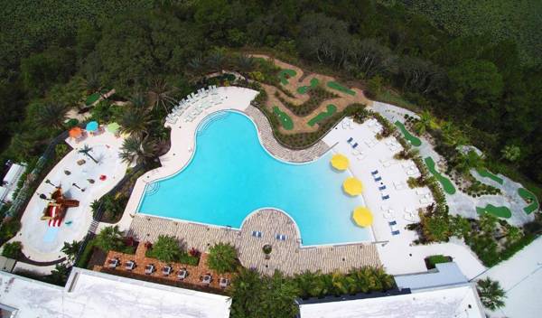 Stunning 5 Bd Home w/ Pool Close to Disney 174