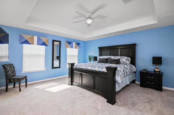 1287YC - West Haven Gated Community
