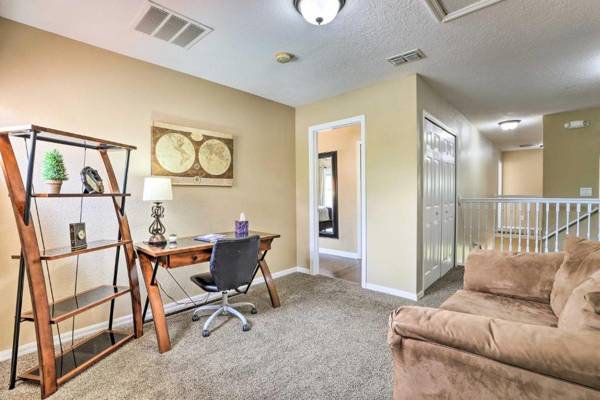 Workspace - Davenport Home with Game Room 13 Mi to Disney!