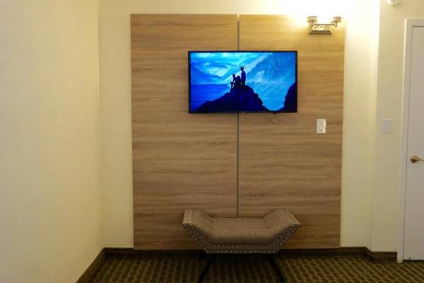 Club Lux Resort By The Beach