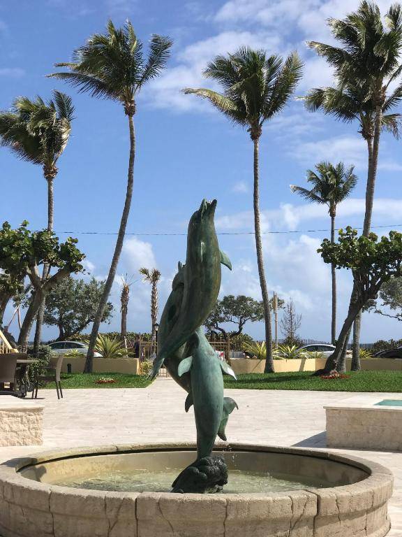 The Dover House Resort