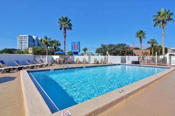 Motel 6-Destin FL