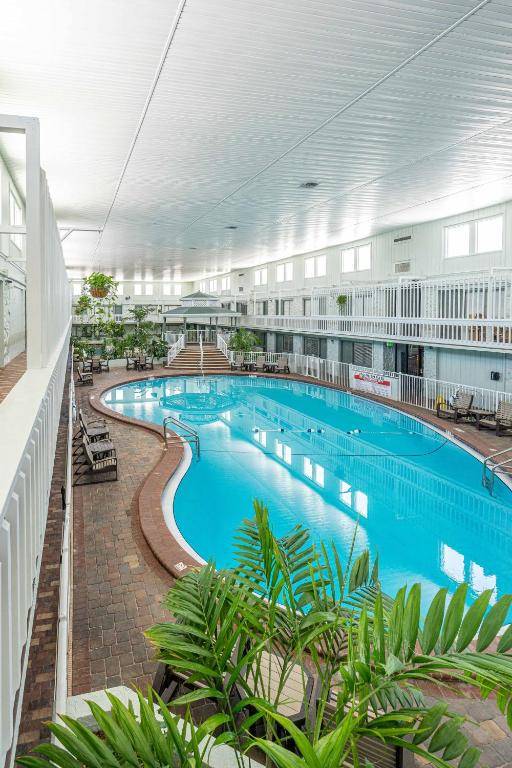 Club Destin Condos