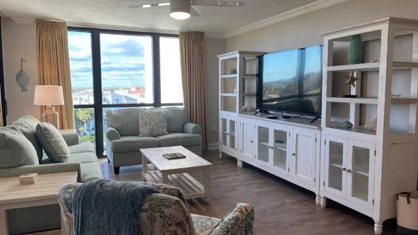 Coastal Nest at Enclave 602a