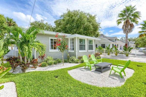 Dunedin Main Street Bungalow