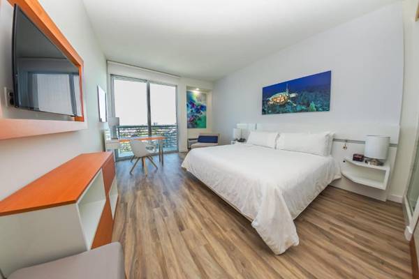 TRYP by Wyndham Maritime Fort Lauderdale