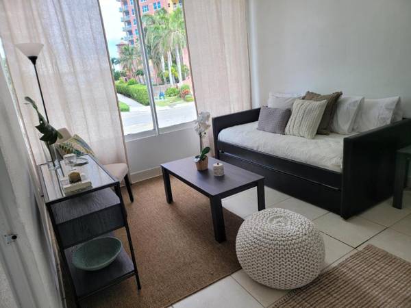 Hotel Motel Lauderdale Inn