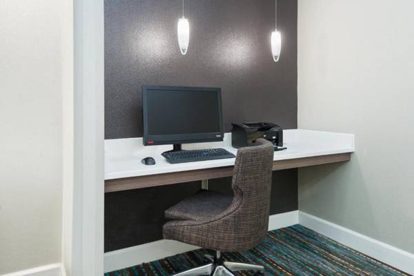 Workspace - Residence Inn by Marriott Fort Myers